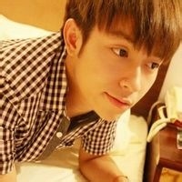 逆向生长的树的头像-54资源网